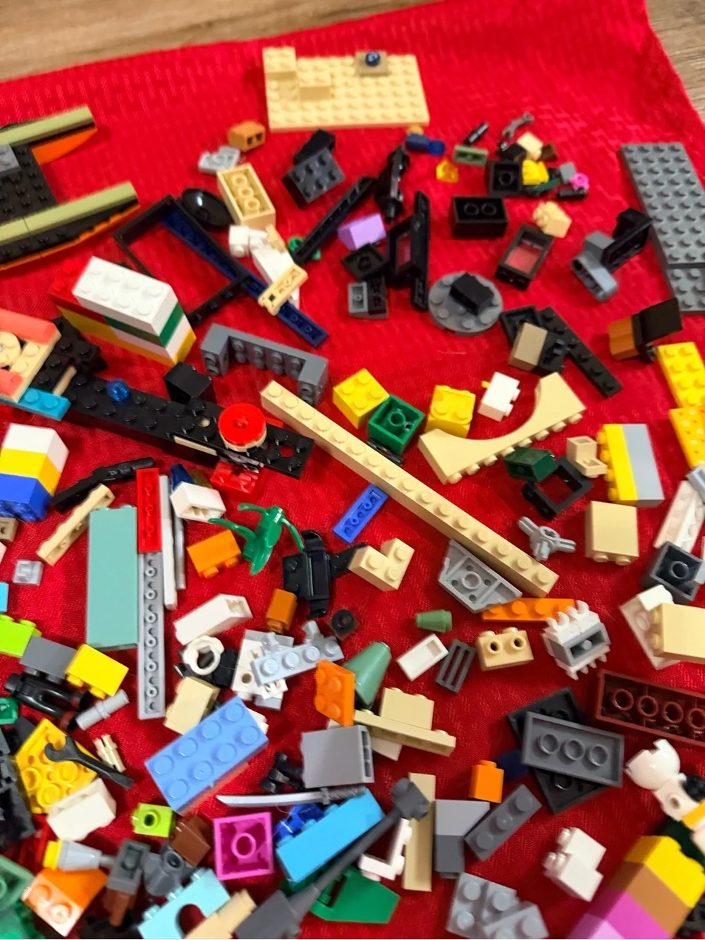 Legos mixed lot w Minecraft Minifigures